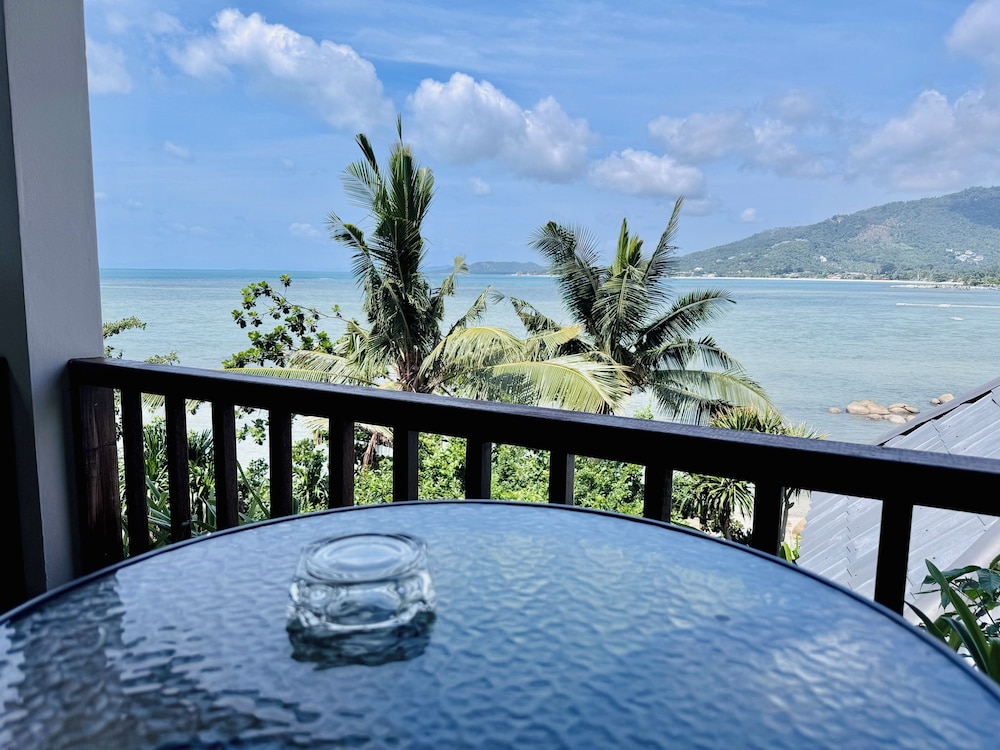 Deluxe Seaview - Photo 3