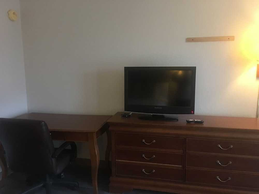 Double Room, 2 Queen Beds, Smoking