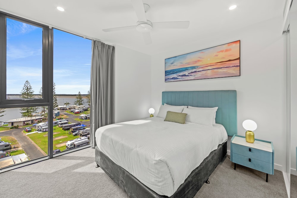 One Bedroom Apartment
