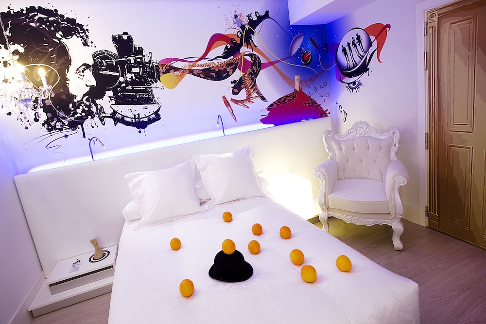 Standard Double or Twin Room - Photo 1