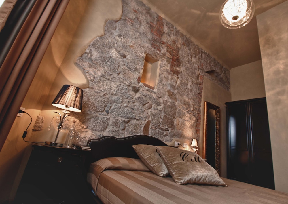 Junior Suite with Balcony