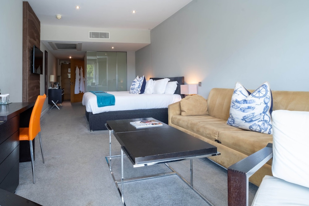 Captains Club Hotel, Billede 2