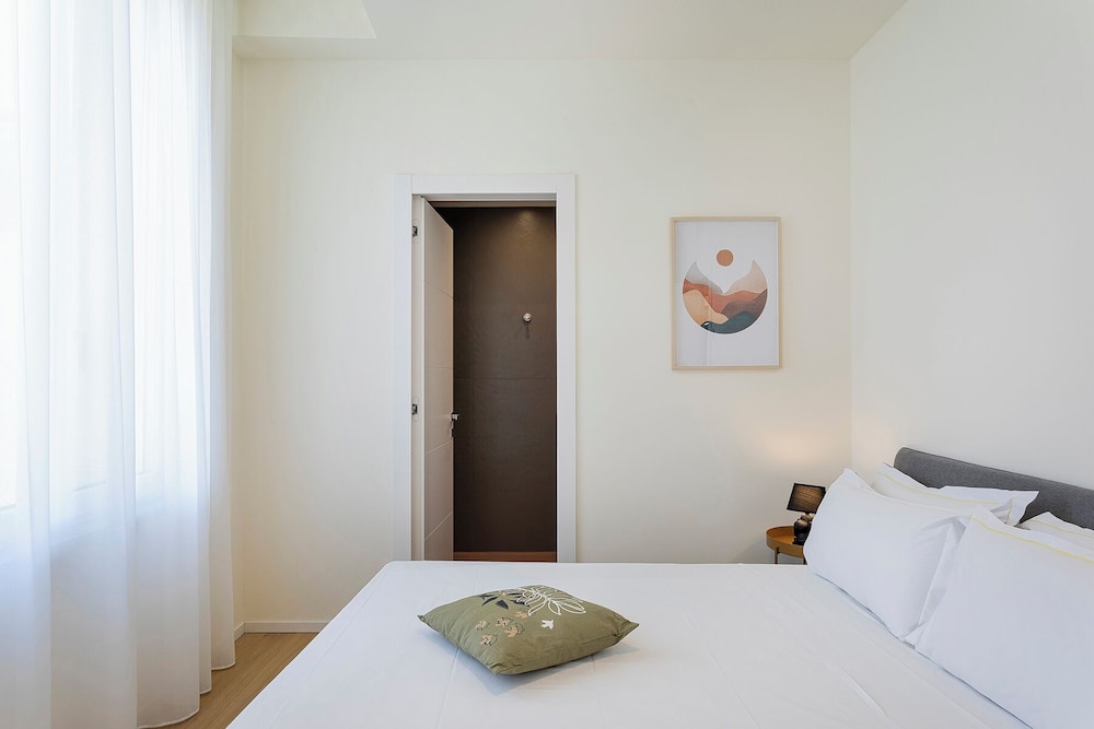 Basic Apartment