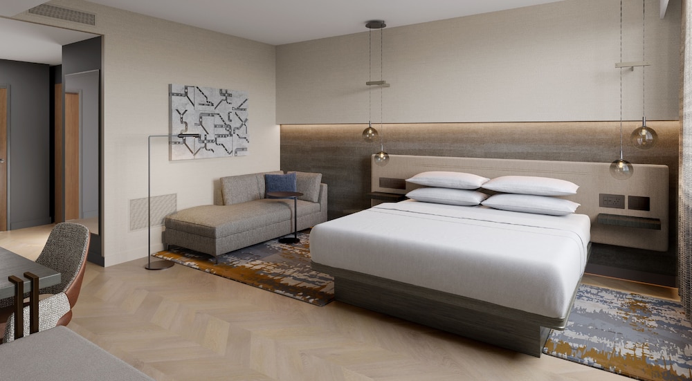 Club Room, 1 King Bed - Photo 2