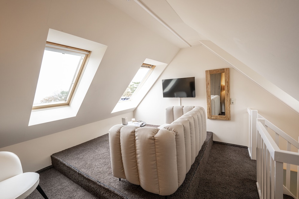 Duplex photo 3