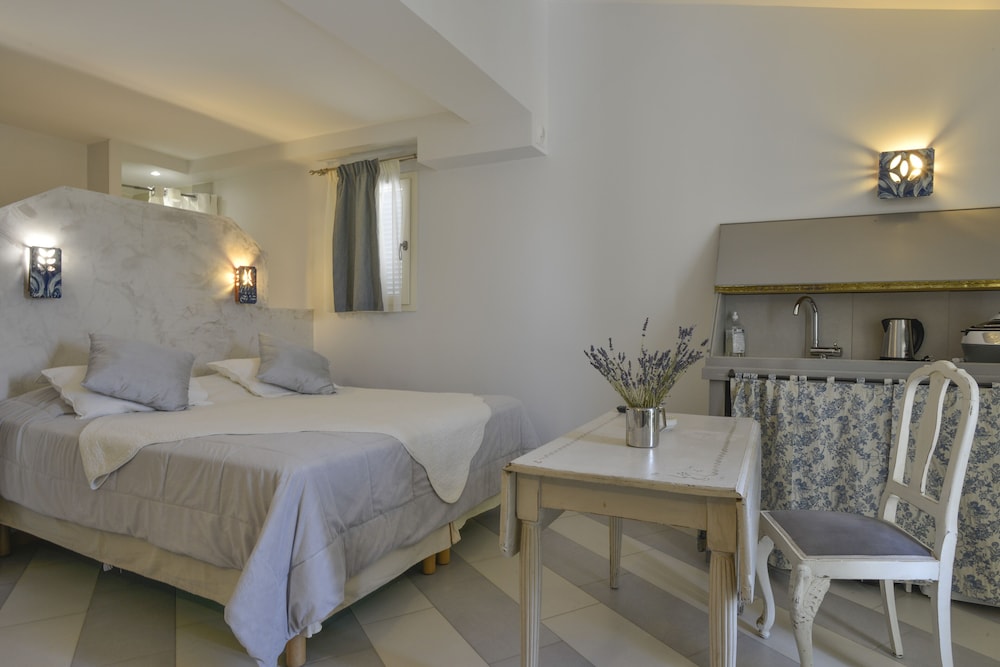 Suite Demeure 35 m² Terrasse & Entree Privees photo 2