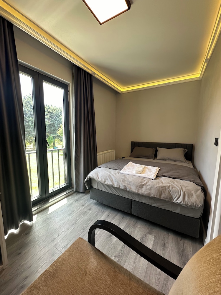 Basic Double Room, Garden View photo 1