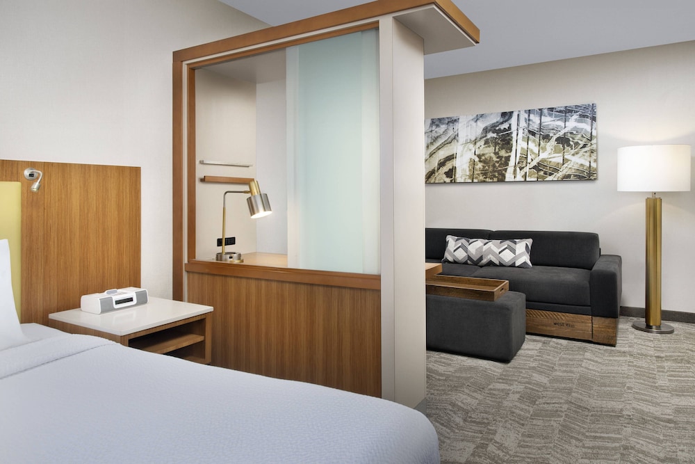 Studio, Multiple Beds