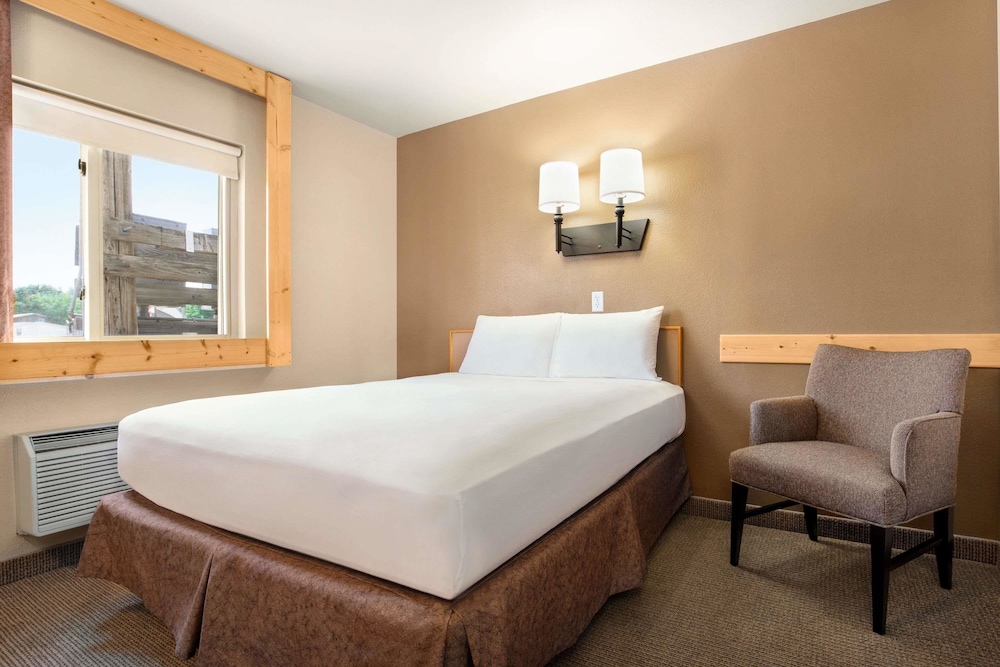 Room, 1 Queen Bed, Non Smoking