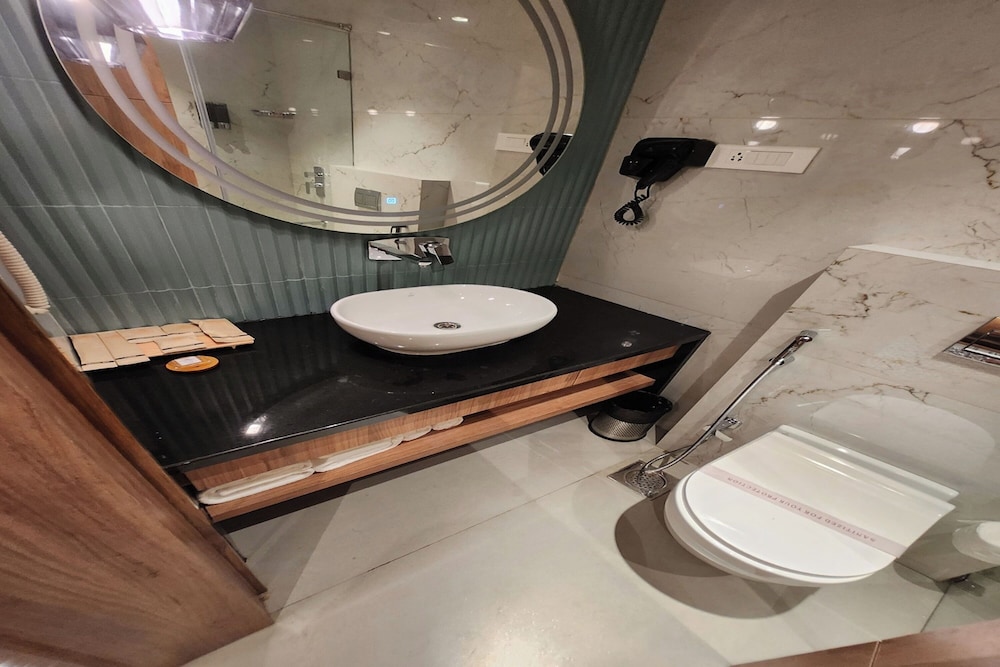 Super Deluxe Room - Photo 2