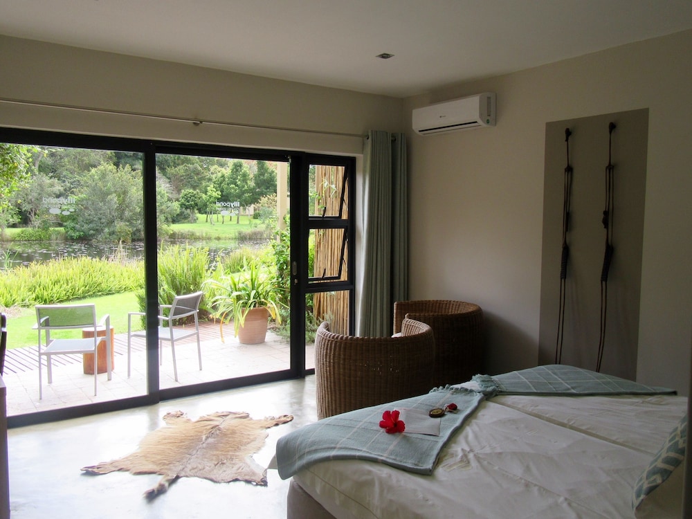 Garden Room photo 3