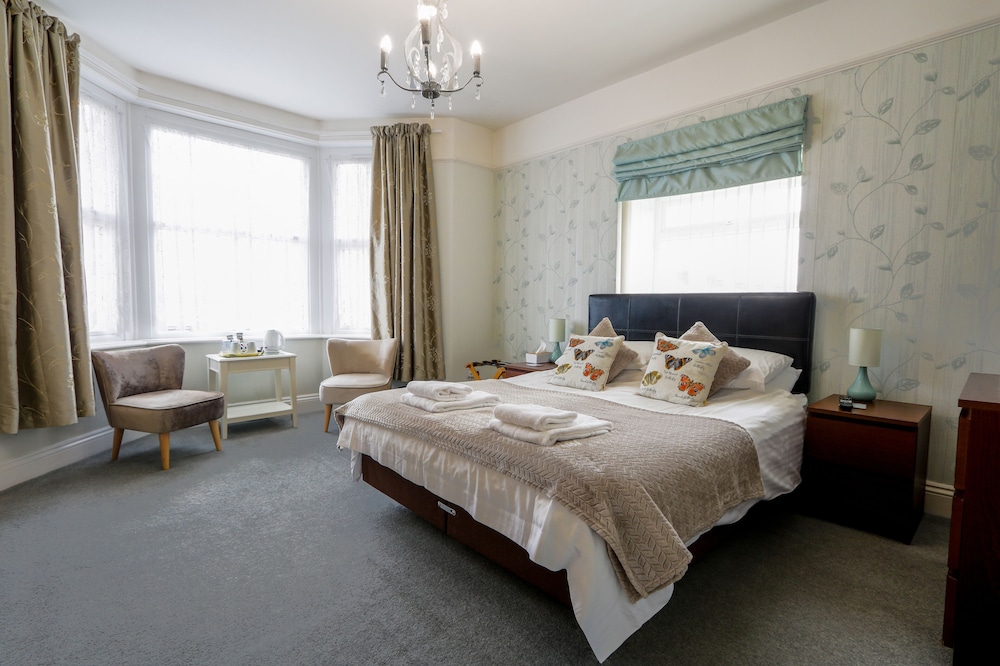 Superior Double Room, Ensuite photo 3