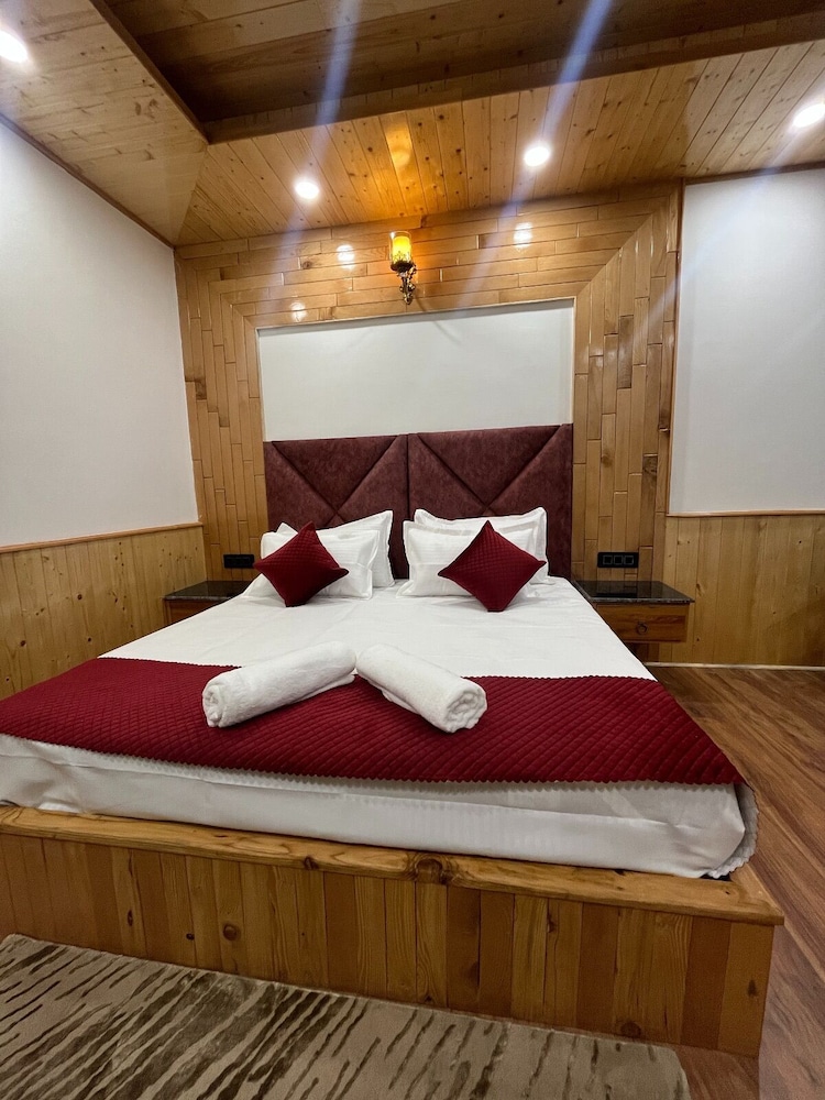 Luxury Room