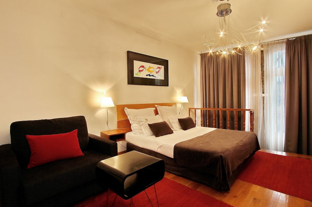 Deluxe Double or Twin Room photo 3