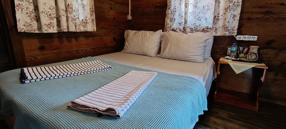 Basic Cabin photo 1