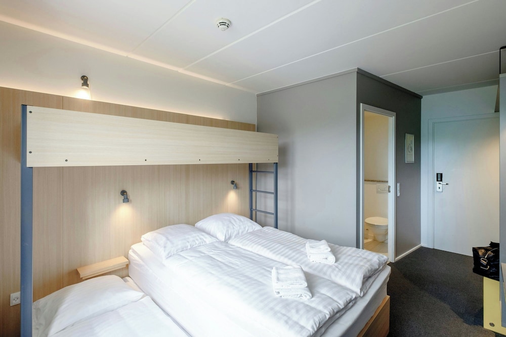 Standard Room, 1 Double Bed - Photo 3