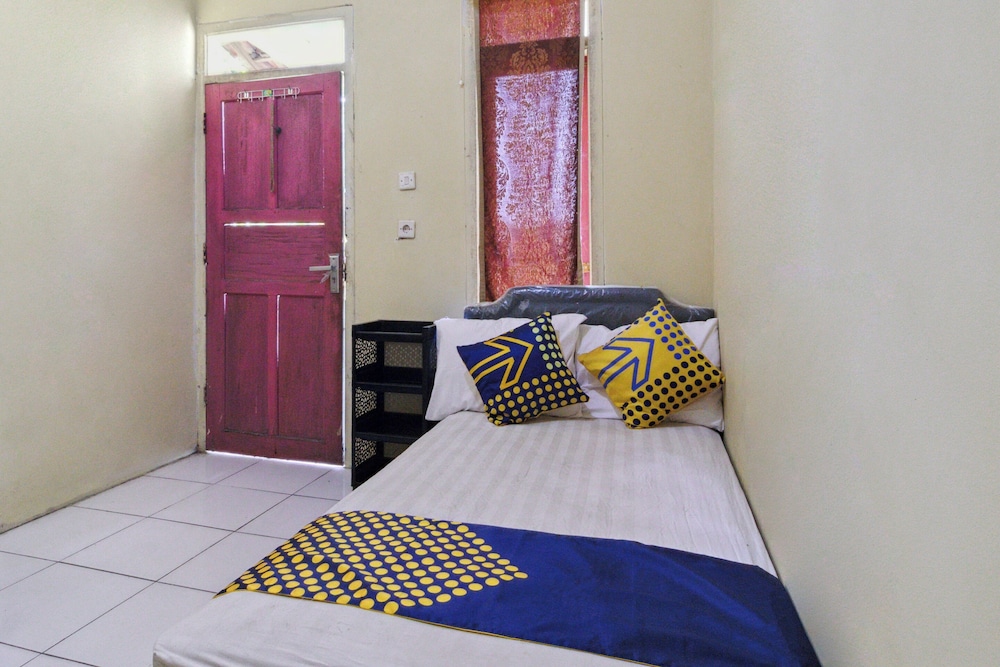Double Room - Photo 8