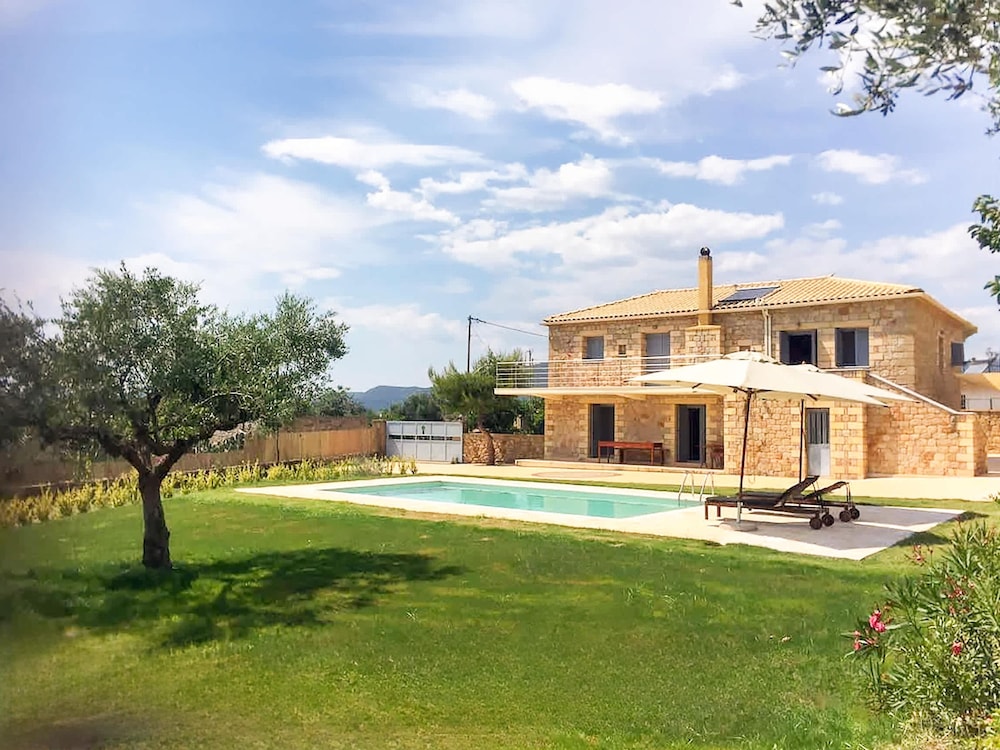 Villa Eleni - Private Pool Retreat Near Kardamili, Foto 12