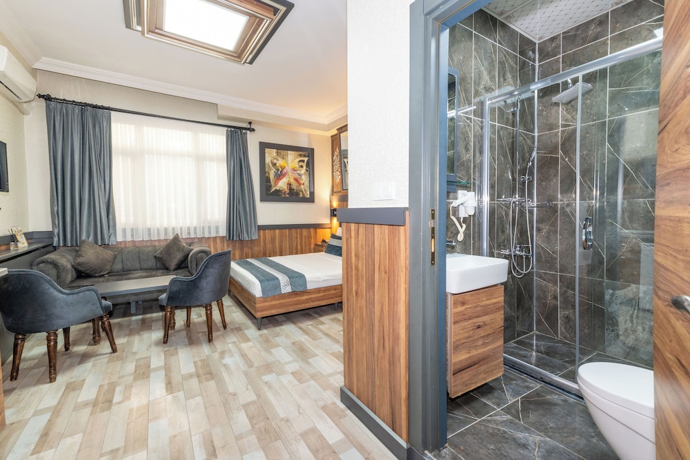 Standard Double Room, Ground Floor photo 3