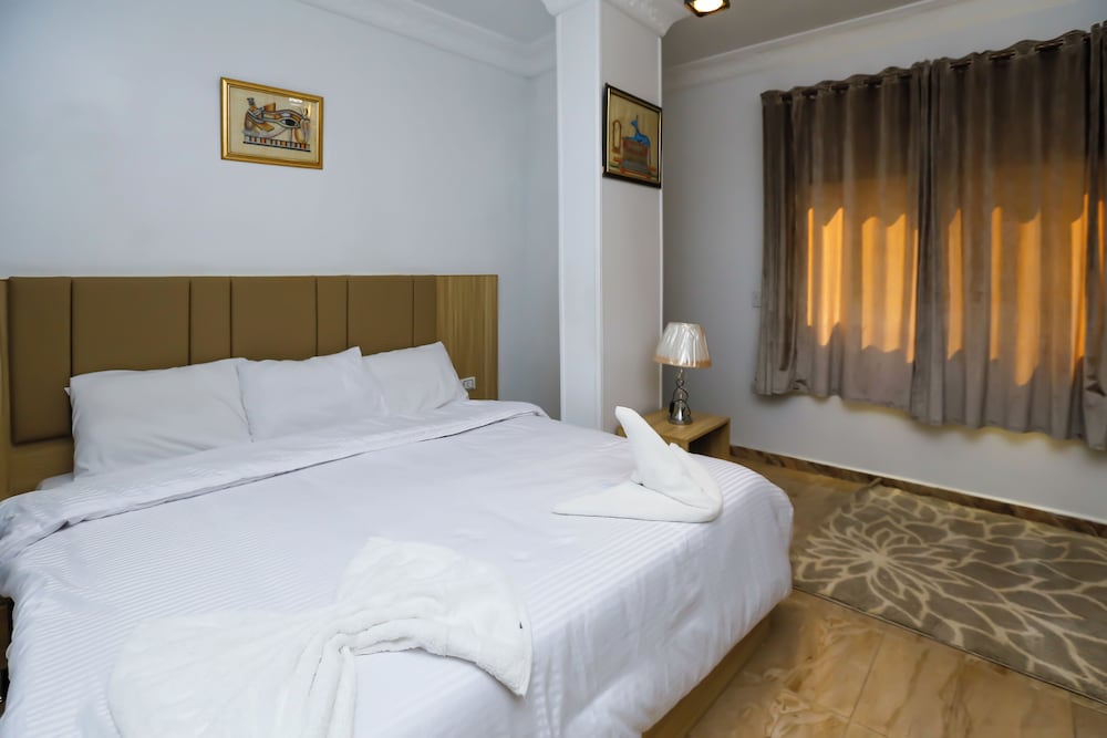 Deluxe Single Room, 1 Queen Bed