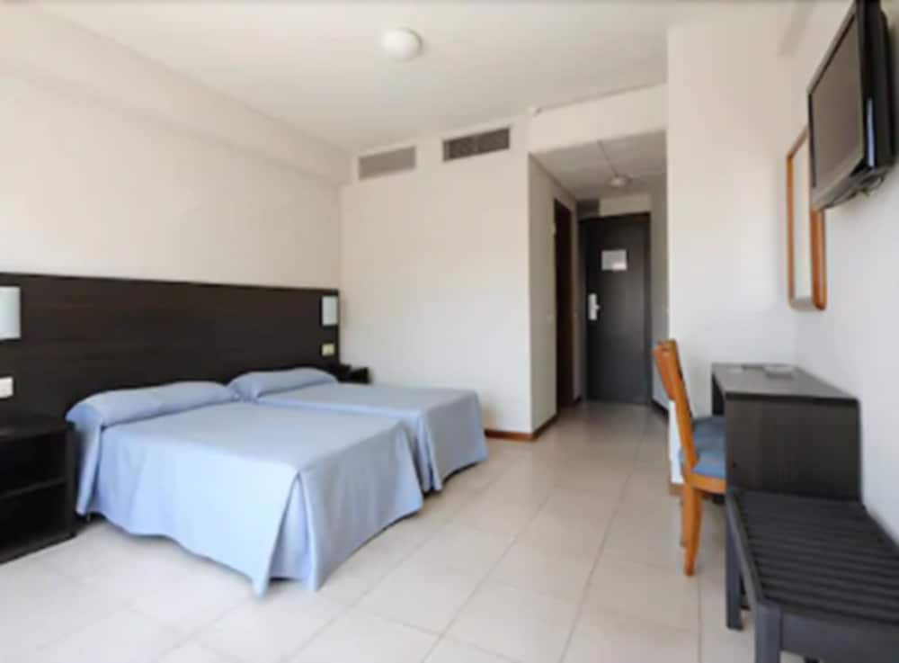 Standard Double Room - Photo 1