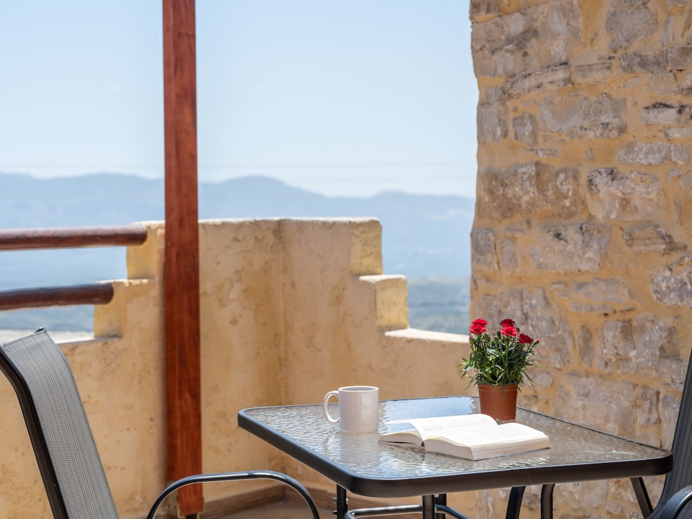 Dr.Villa1 photo 3