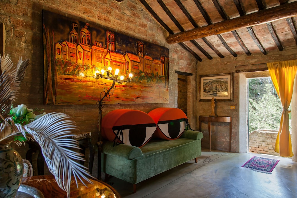 Deluxe Double Room, Hill View photo 1