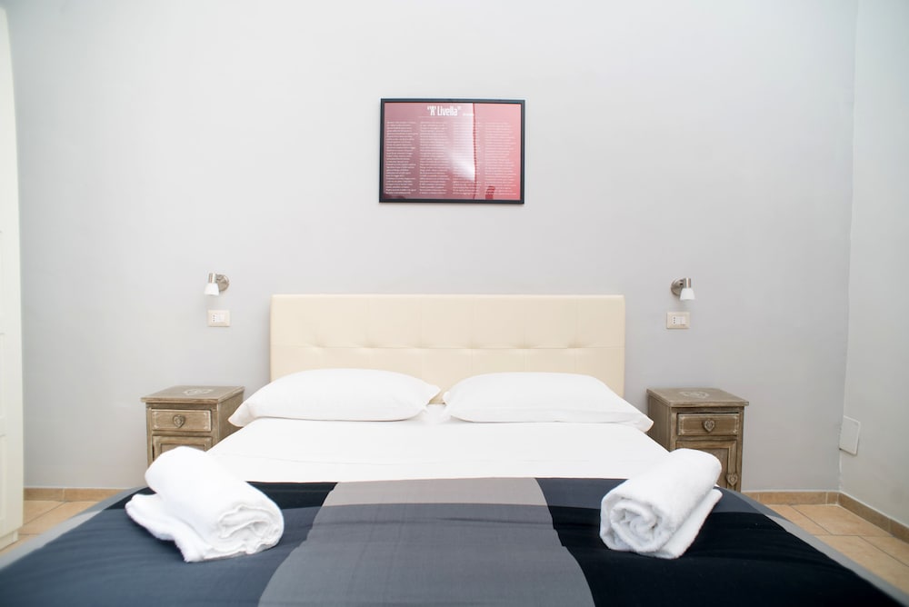 Triple Room, Balcony