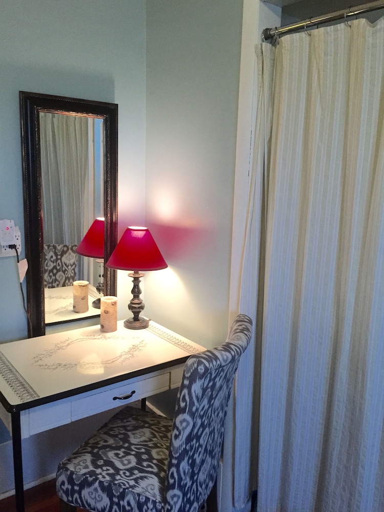 Cynthia's Chamber photo 2