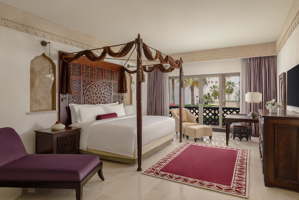 Suite, 1 Bedroom, Non Smoking, Resort View - Photo 8