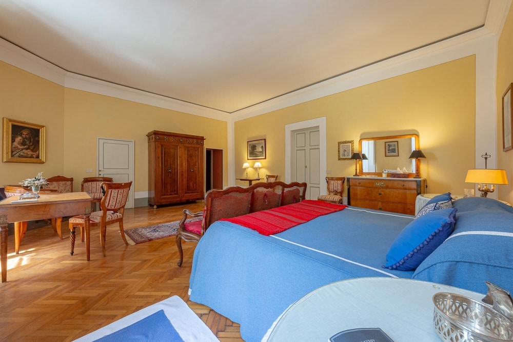 Villa di Tizzano Luxurious Retreat in Paradise, Photo 20