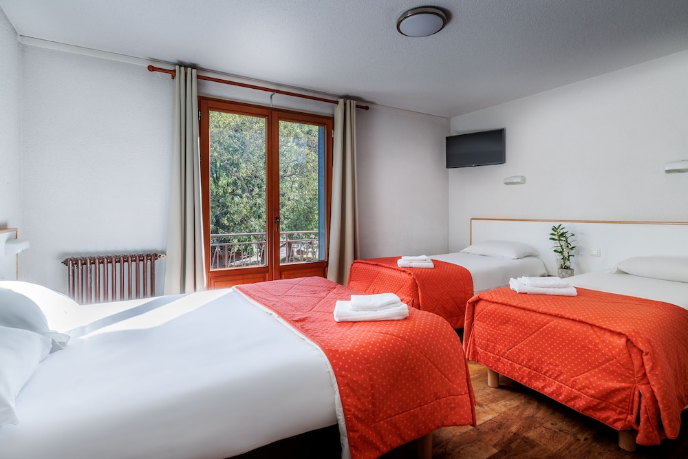 Quadruple Room photo 1