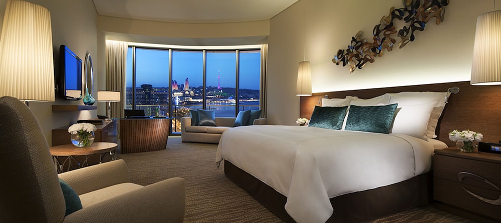 Premier Room, 1 King Bed, Sea View - Photo 3