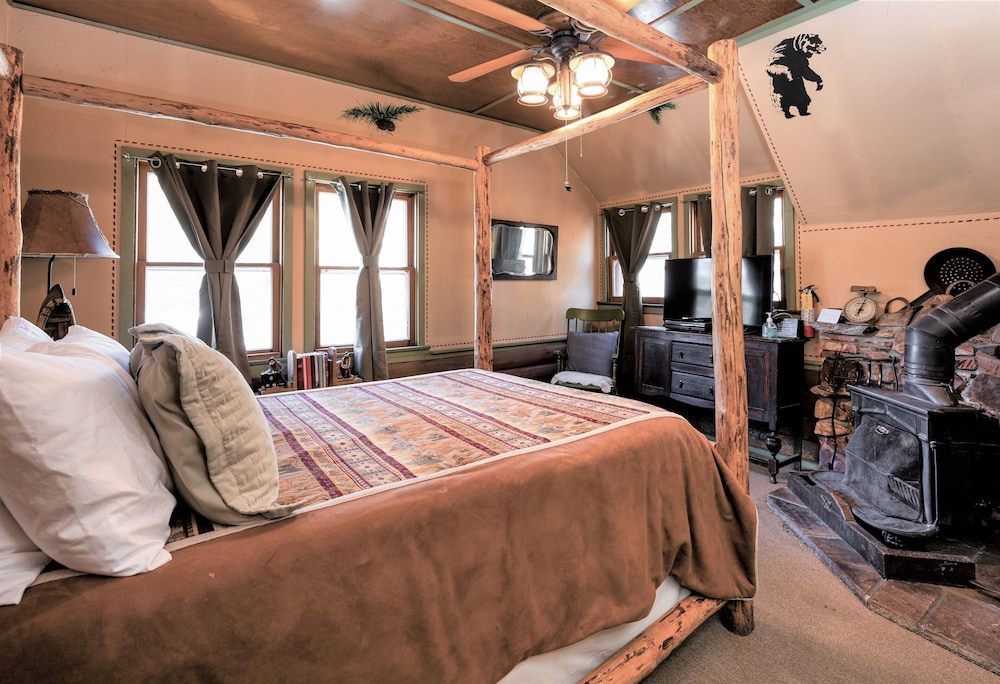 Lucky Baldwin Room photo 1
