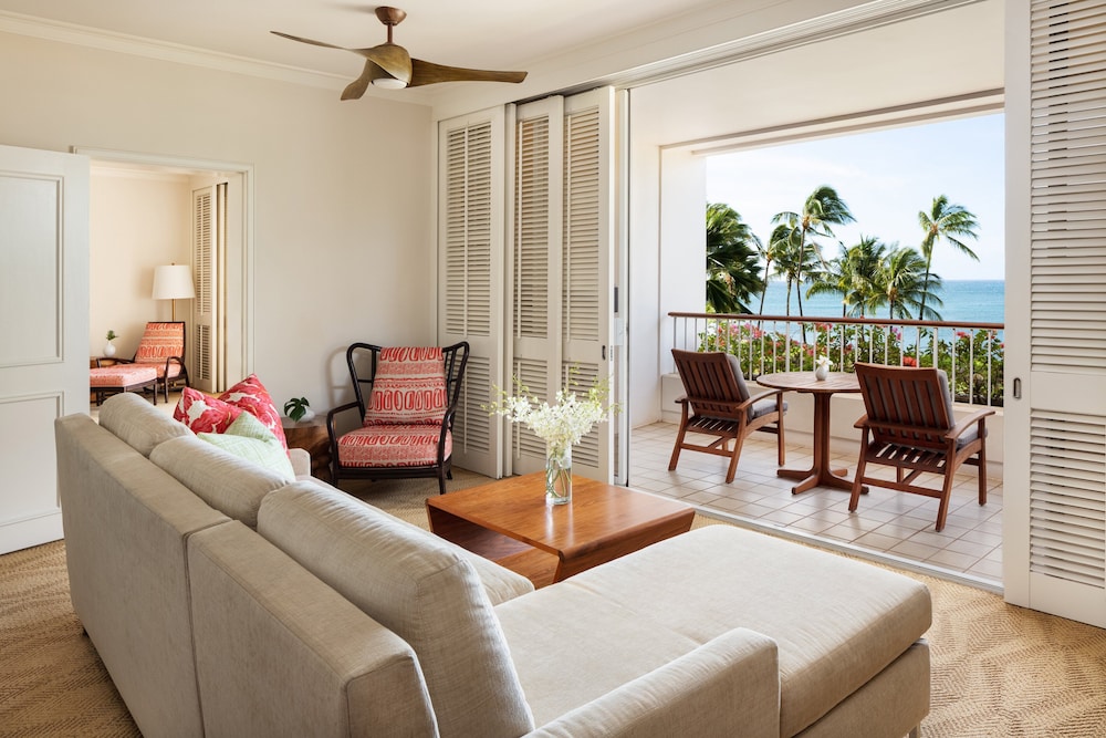 Suite, 1 Bedroom, Oceanfront (Prime) - Photo 1