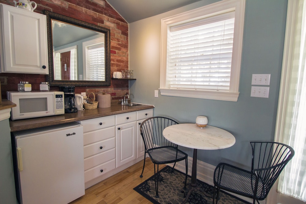 Deluxe Cottage, 1 Bedroom photo 3