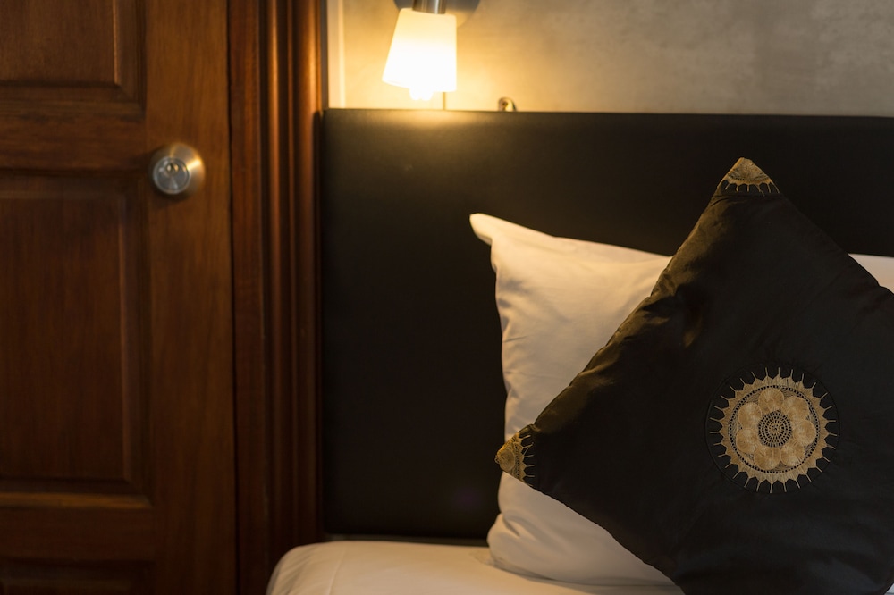Premier Twin Room photo 3