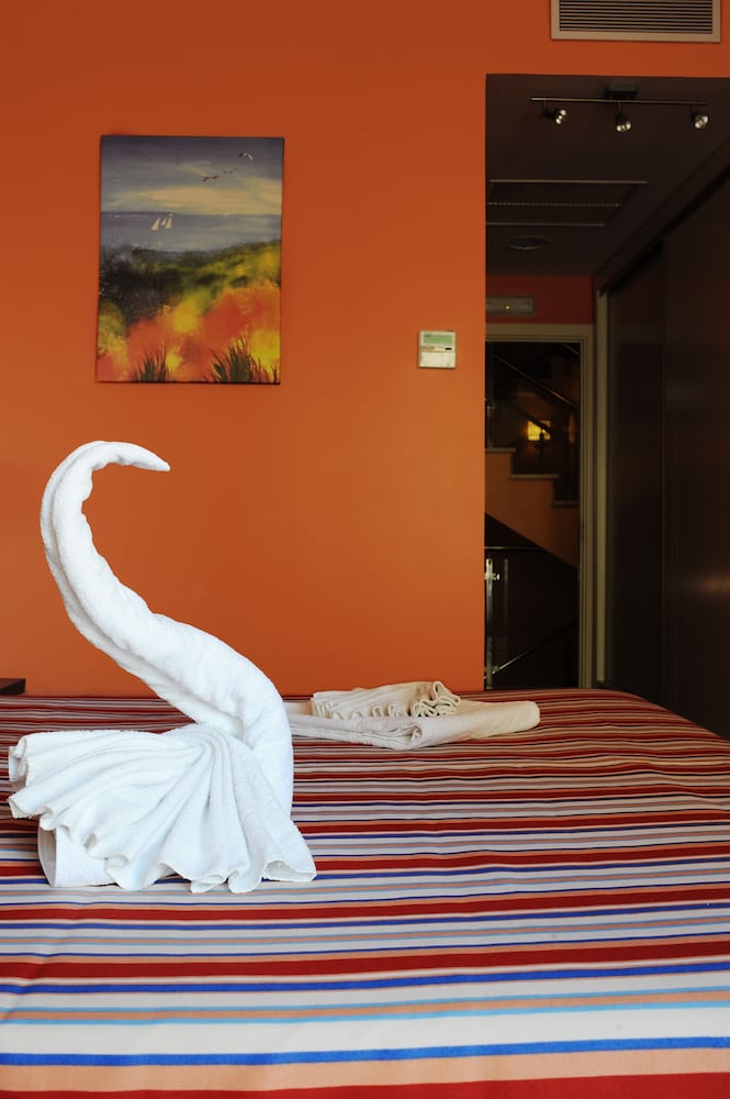 Standard Room (Lateral Sea View) photo 3