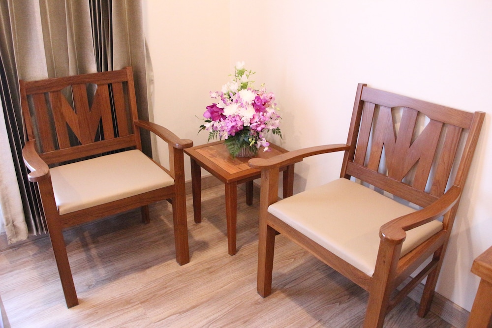 Standard Double or Twin Room, Non Smoking, Garden View - Photo 2