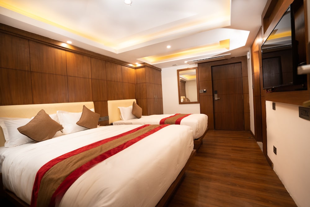 Deluxe Triple Room - Photo 1
