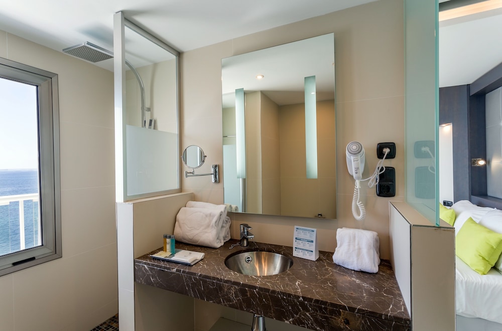 Junior Studio Suite, Balcony, Sea View (Joy)