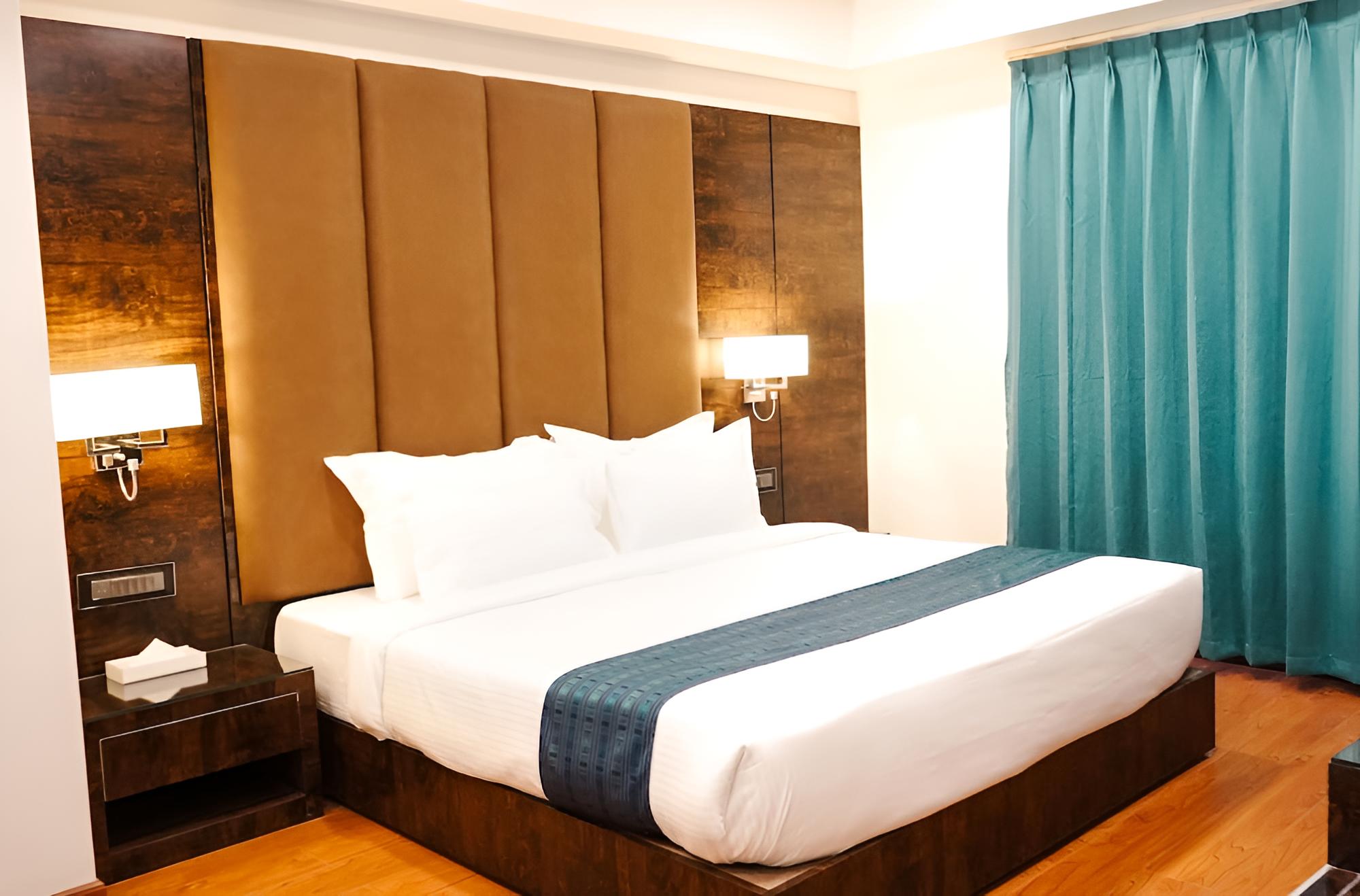 Deluxe Double Room, 1 Double Bed photo 3
