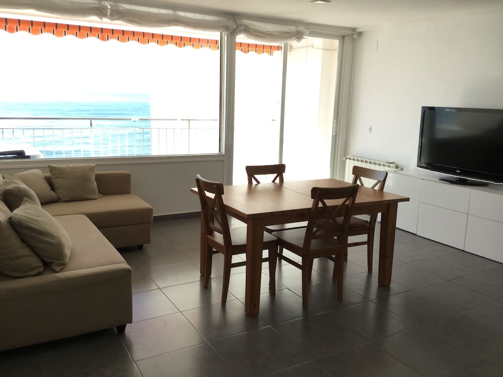 Apartamento, 4 habitaciones, vista al mar