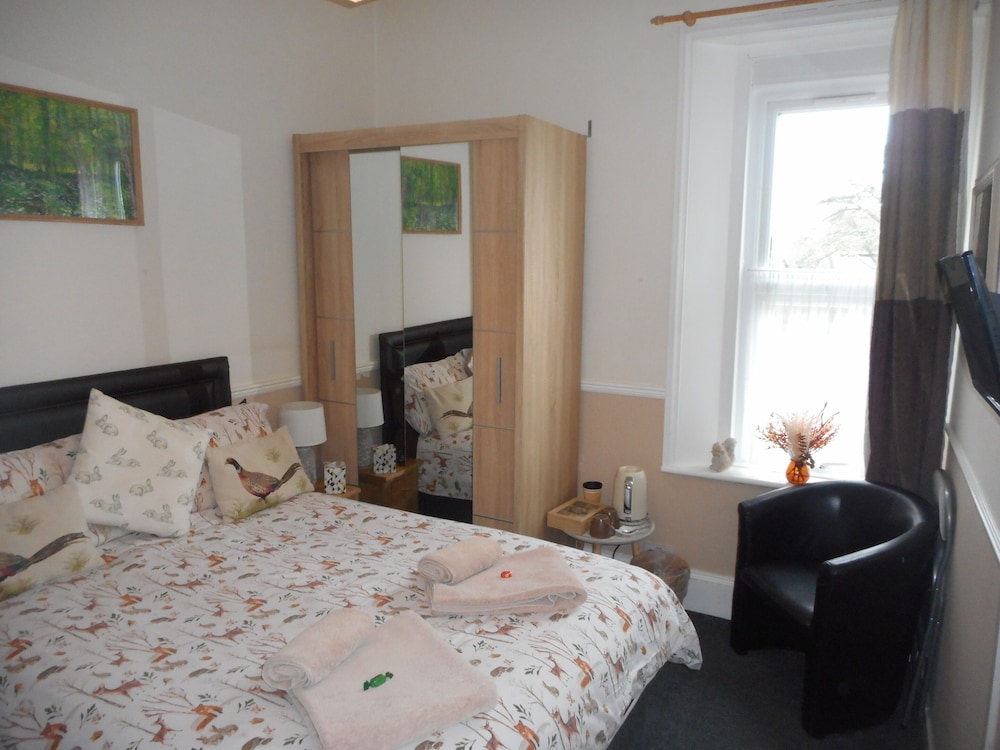 Standard Double Room, Ensuite - Photo 1