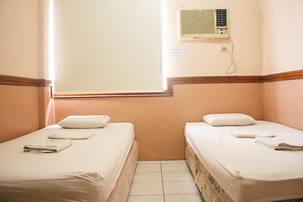 Standard Twin Room photo 3