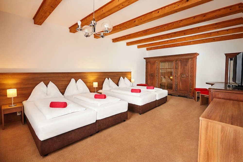 Deluxe Studio Suite, 1 Bedroom, Kitchenette, Mountainside photo 2