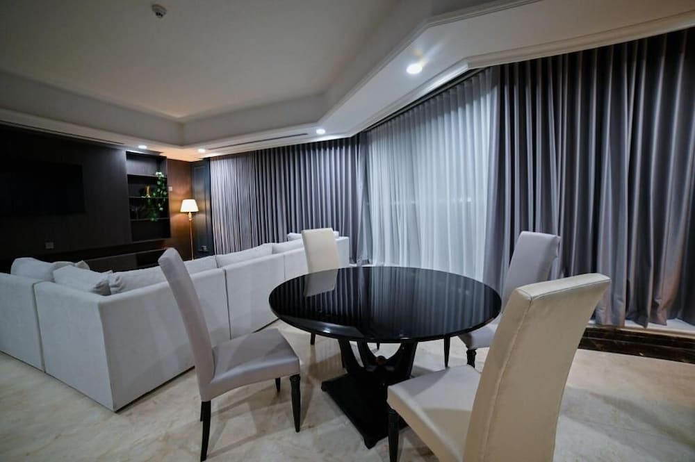 Presidential Suite photo 2