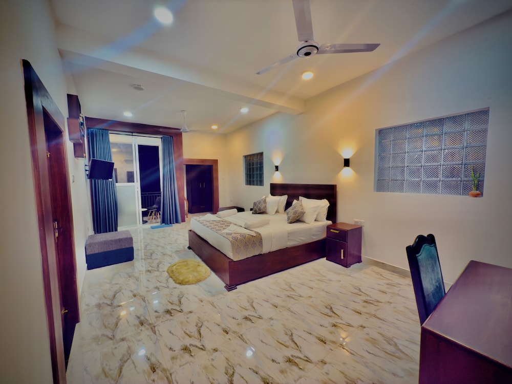 Deluxe Triple Room, Balcony