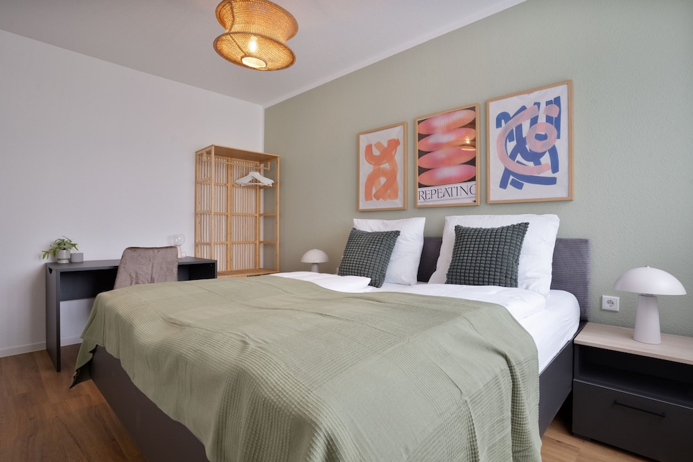 Family Apartment, 2 Bedrooms, Balcony photo 2