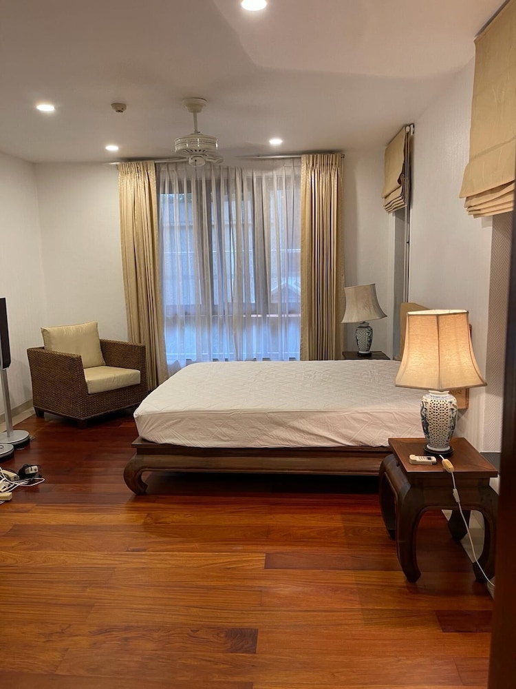 Comfort Apartment photo 1